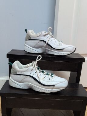 Easy Spirit Romy White Sneakers Green/Blue Accents Size 8M